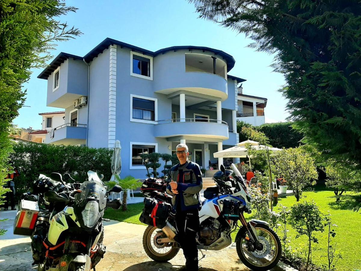 Hotel Vila Arbri ベラト エクステリア 写真