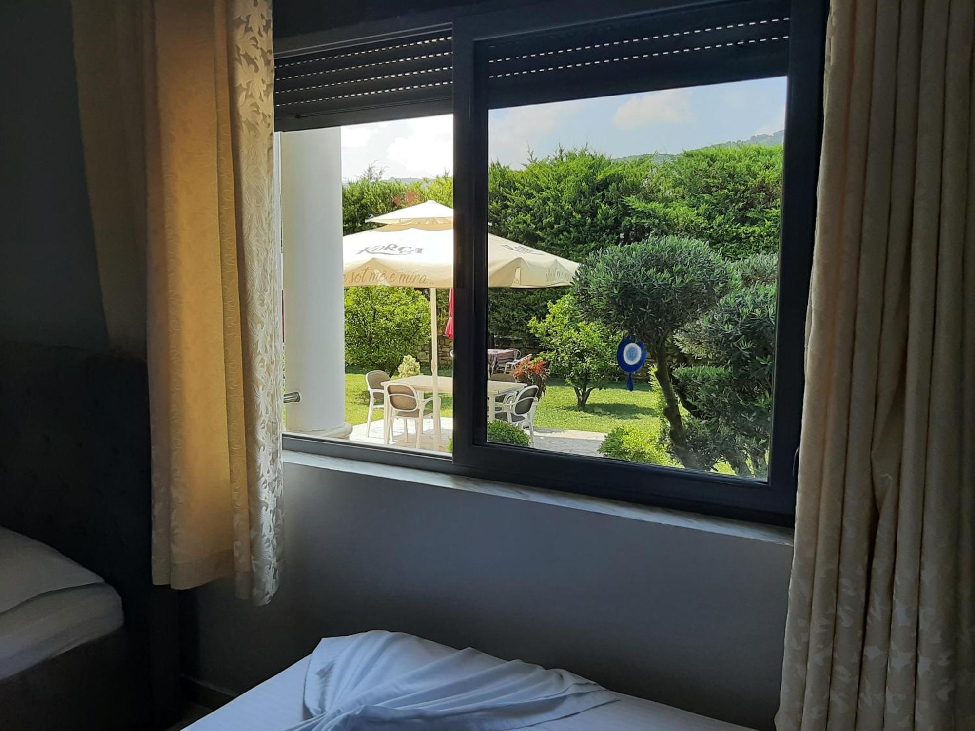 Hotel Vila Arbri ベラト 部屋 写真