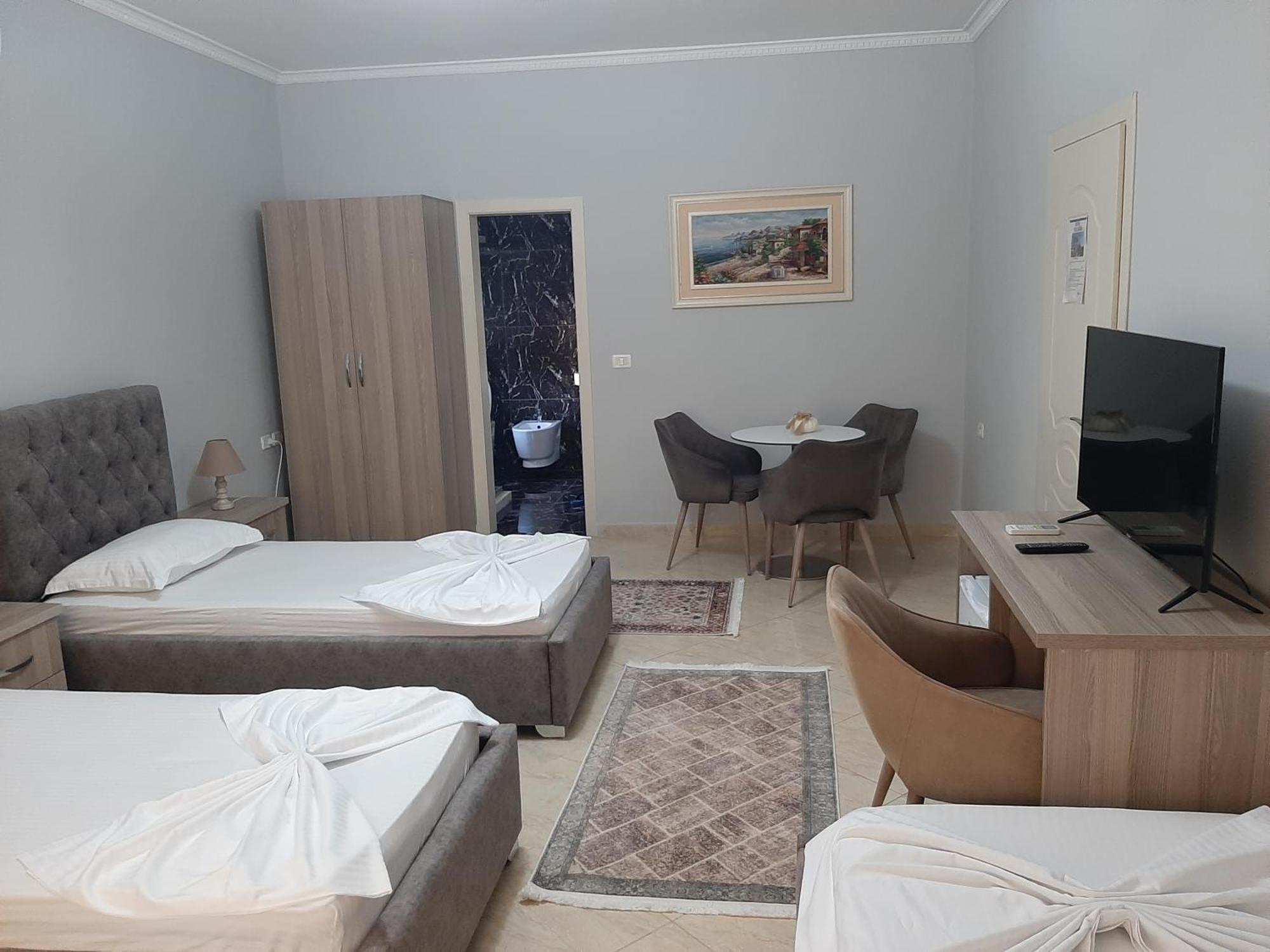Hotel Vila Arbri ベラト 部屋 写真